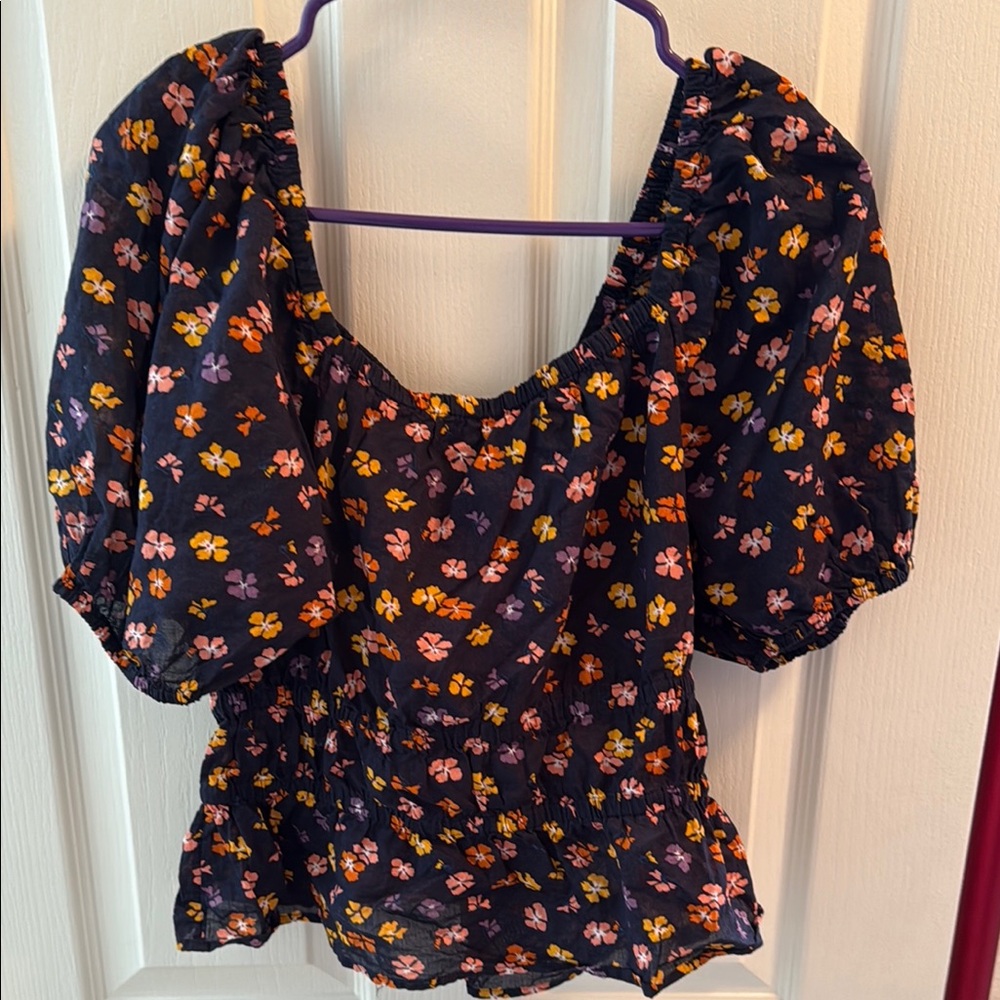Floral Puff Sleeve Top